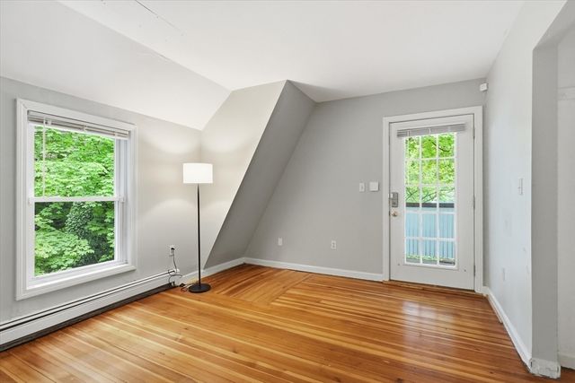 7-9 Leamington Rd 3, Boston, MA 02135