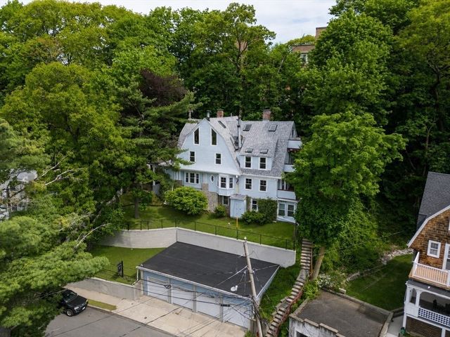 7-9 Leamington Rd 3, Boston, MA 02135
