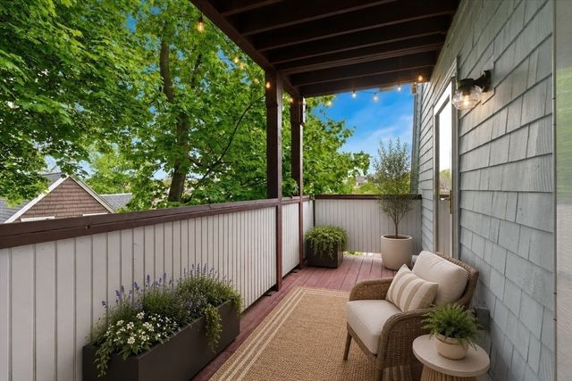 7-9 Leamington Rd 3, Boston, MA 02135