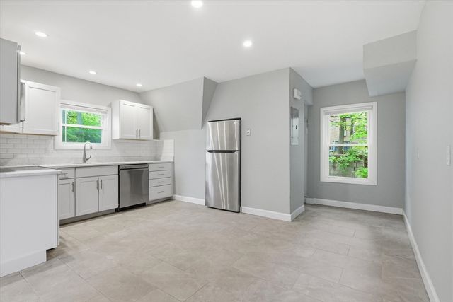 7-9 Leamington Rd 3, Boston, MA 02135