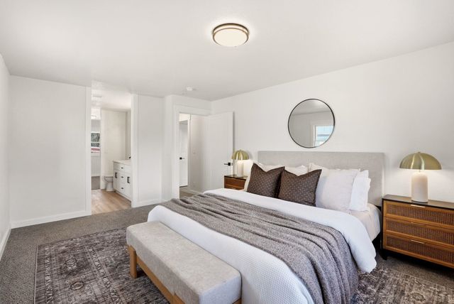 39 W 33rd Ave, Spokane, WA 99203