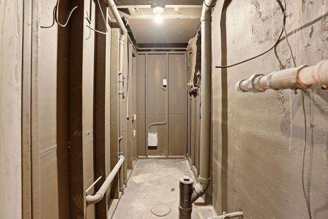 39 W 33rd Ave, Spokane, WA 99203