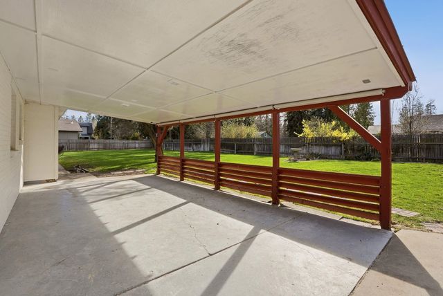 39 W 33rd Ave, Spokane, WA 99203