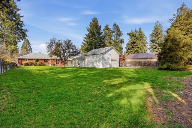 39 W 33rd Ave, Spokane, WA 99203