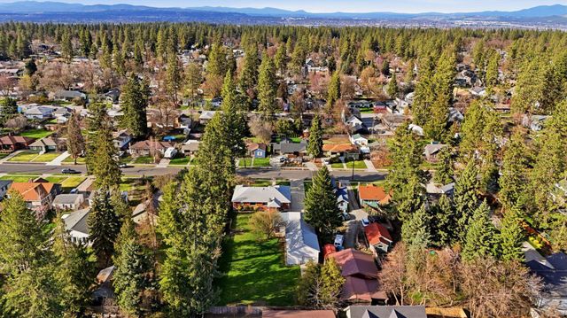 39 W 33rd Ave, Spokane, WA 99203