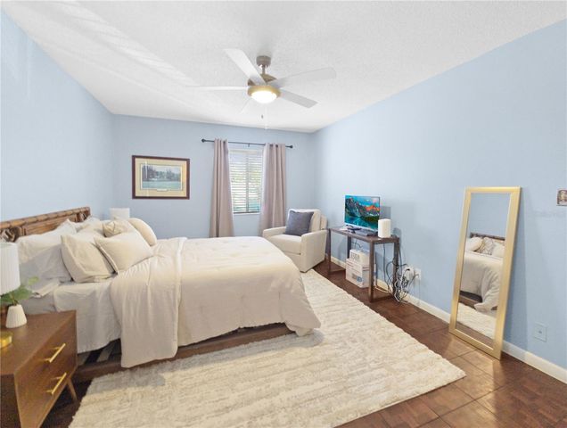 553 FAIRWAYS CIRCLE B, Ocala, FL 34472