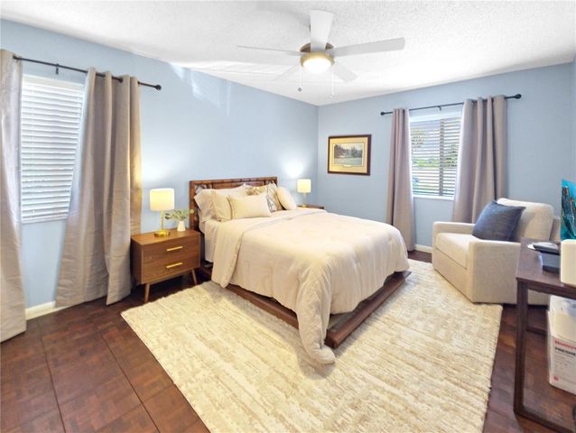 553 FAIRWAYS CIRCLE B, Ocala, FL 34472