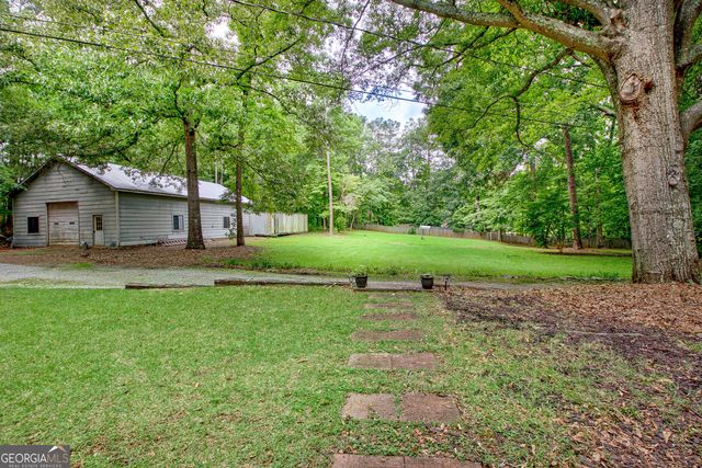18 Glen Cannon Tr, Newnan, GA 30263
