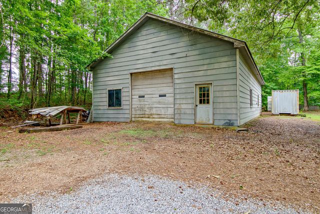 18 Glen Cannon Tr, Newnan, GA 30263