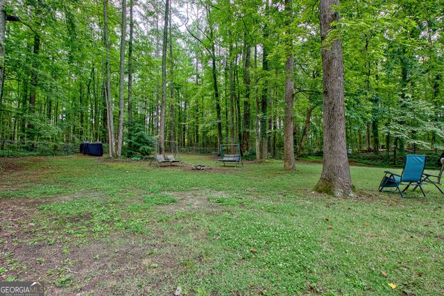 18 Glen Cannon Tr, Newnan, GA 30263