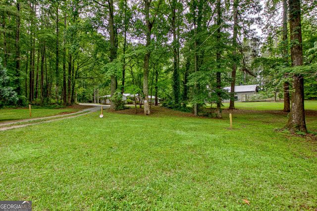 18 Glen Cannon Tr, Newnan, GA 30263