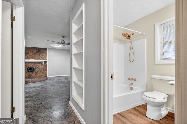 18 Glen Cannon Tr, Newnan, GA 30263