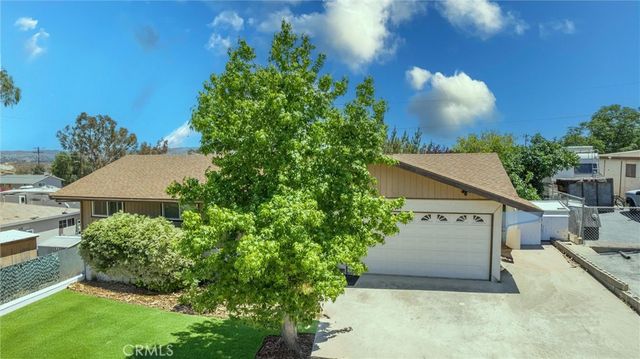 16430 McPherson, Lake Elsinore, CA 92530