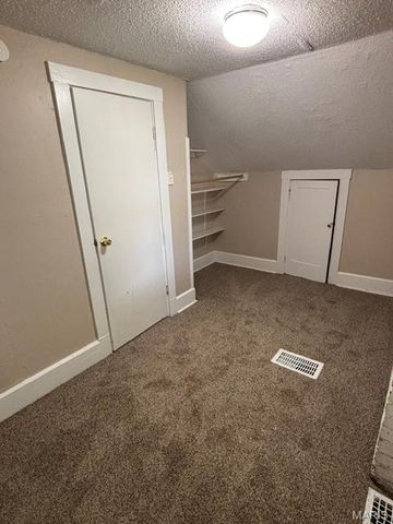 11915 Old Halls Ferry Road, Florissant, MO 63033