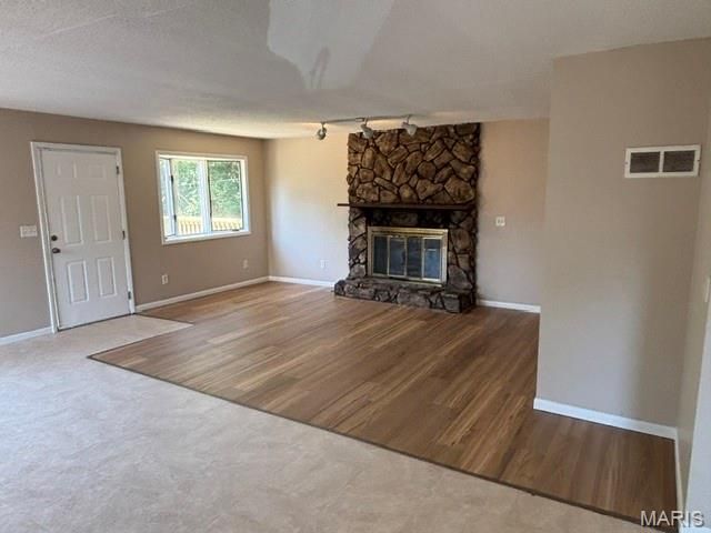 11915 Old Halls Ferry Road, Florissant, MO 63033