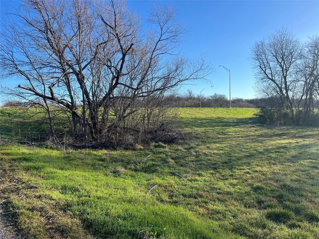 TBD Hwy 82 Highway, Ector, TX 75439