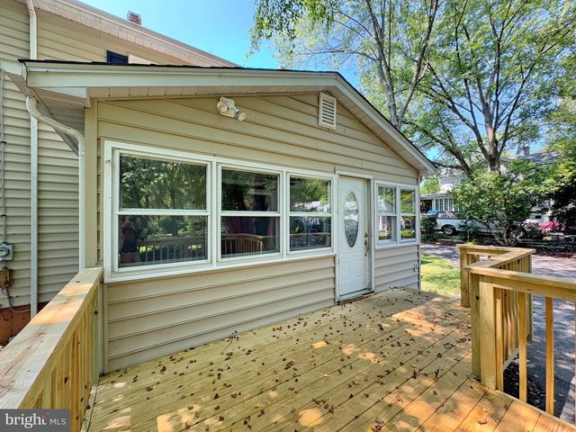 28250 OLD VILLAGE RD, Mechanicsville, MD 20659