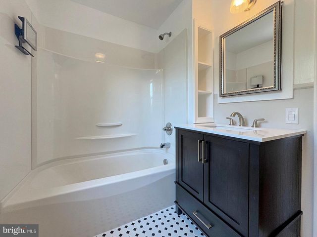 28250 OLD VILLAGE RD, Mechanicsville, MD 20659
