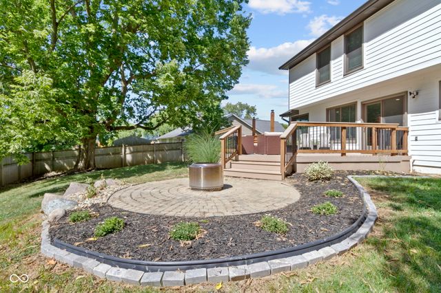 12370 Ensley Drive, Fishers, IN 46038