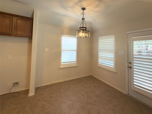 13102 Castlewind Lane, Pearland, TX 77584