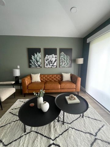 202 Club Drive, Palm Beach Gardens, FL 33418