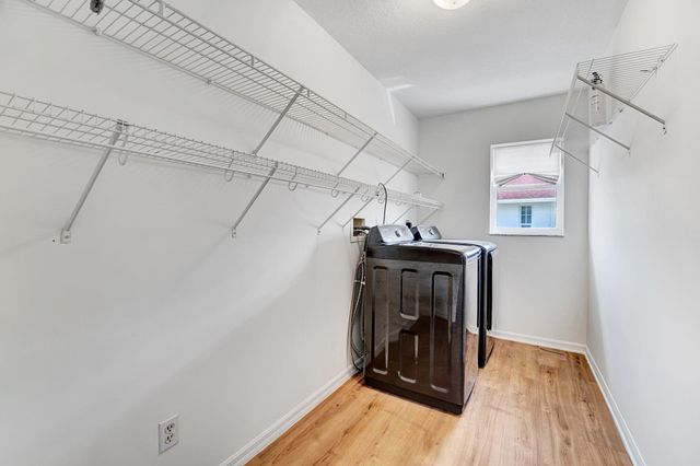 513 SE Cliff Road, Port St Lucie, FL 34953