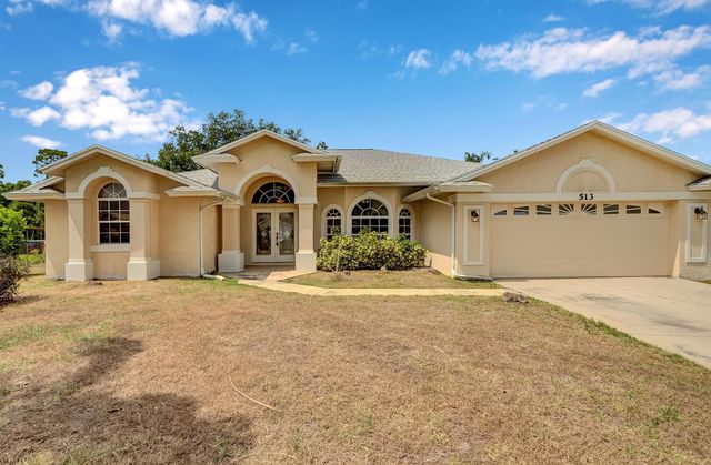 513 SE Cliff Road, Port St Lucie, FL 34953