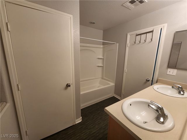 9394 Fort Lincoln Avenue, Las Vegas, NV 89178