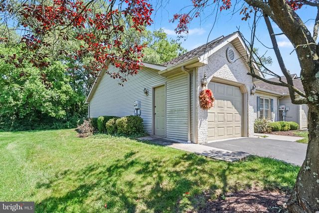 23 MEL-RON CT, Carlisle, PA 17015