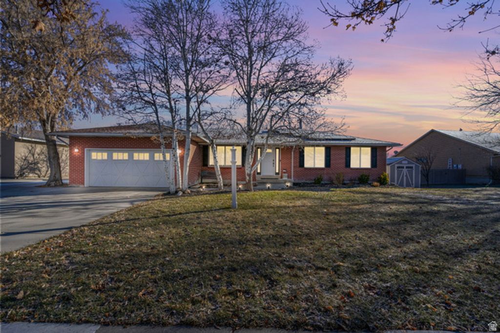 11549 S EQUESTRIAN DR, South Jordan, UT 84095 — photo 3