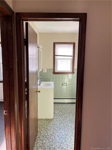 81 Crabtree Lane, Milford, CT 06460