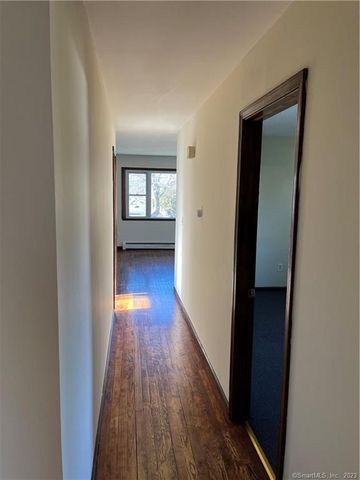 81 Crabtree Lane, Milford, CT 06460