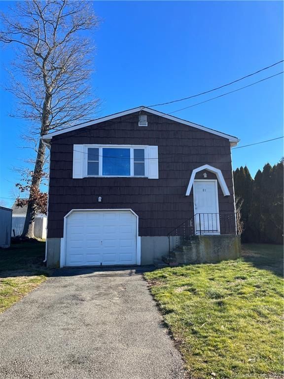 81 Crabtree Lane, Milford, CT 06460