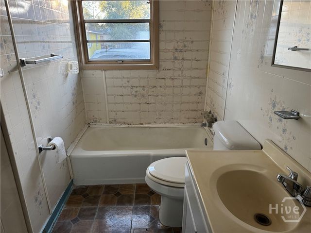 602 Staley Avenue, Savannah, GA 31405