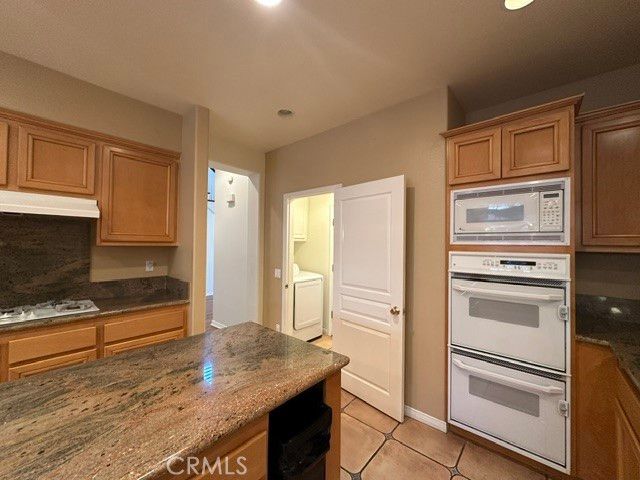 32216 Breezeport Drive, Westlake Village, CA 91361