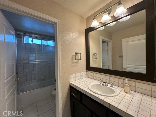 32216 Breezeport Drive, Westlake Village, CA 91361