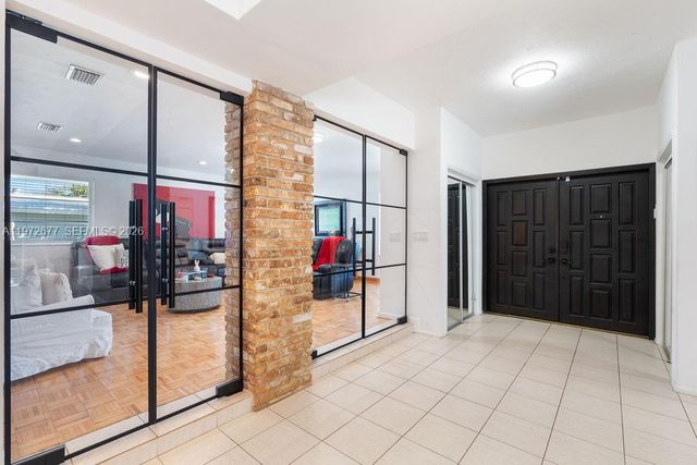 13780 SW 73rd Ct, Palmetto Bay, FL 33158