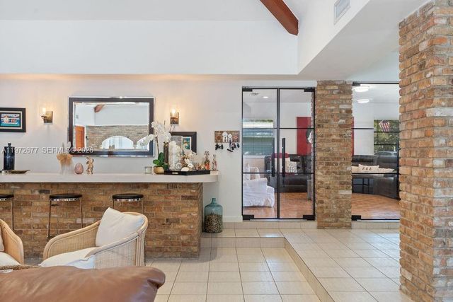 13780 SW 73rd Ct, Palmetto Bay, FL 33158