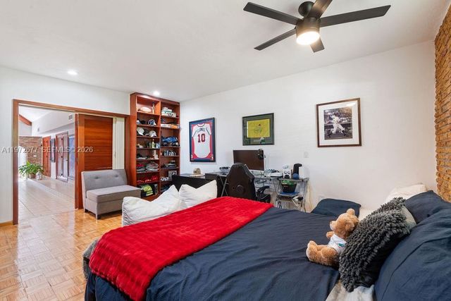 13780 SW 73rd Ct, Palmetto Bay, FL 33158