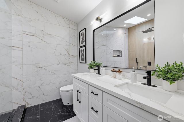 1111 S Pearl Street, Seattle, WA 98108