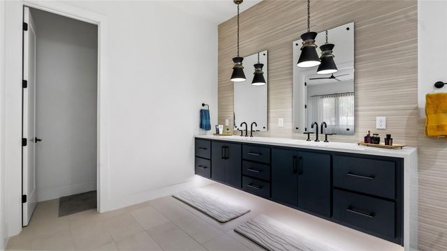 1706 Romeria DR, Austin, TX 78757