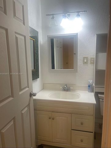 14256 SW 162nd St, Miami, FL 33177