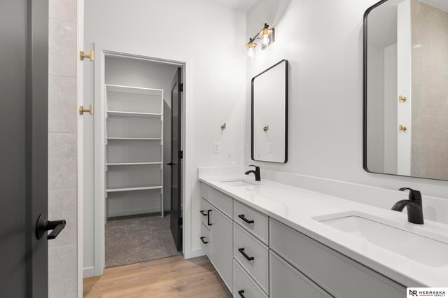 1311 SW 36th Street, Lincoln, NE 68522