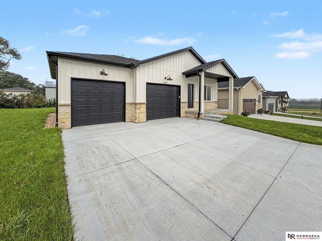 1311 SW 36th Street, Lincoln, NE 68522