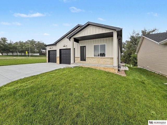 1311 SW 36th Street, Lincoln, NE 68522