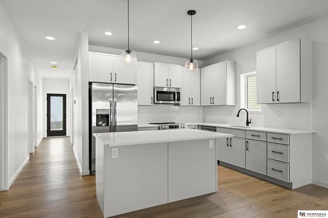 1311 SW 36th Street, Lincoln, NE 68522