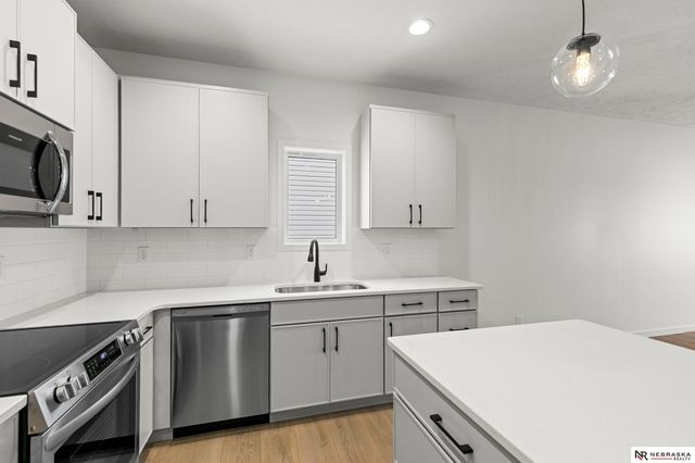 1311 SW 36th Street, Lincoln, NE 68522