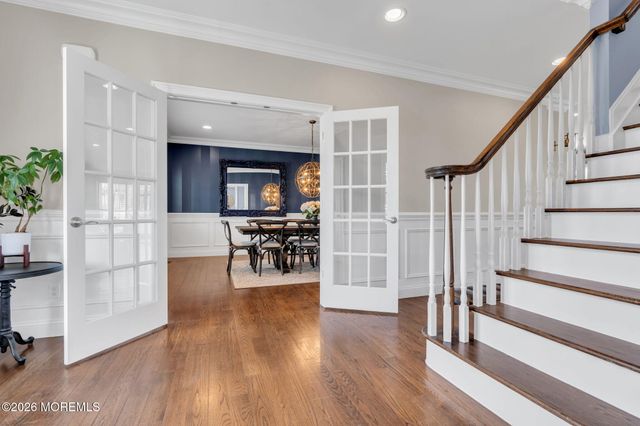 5 Riverdale Avenue, Monmouth Beach, NJ 07750