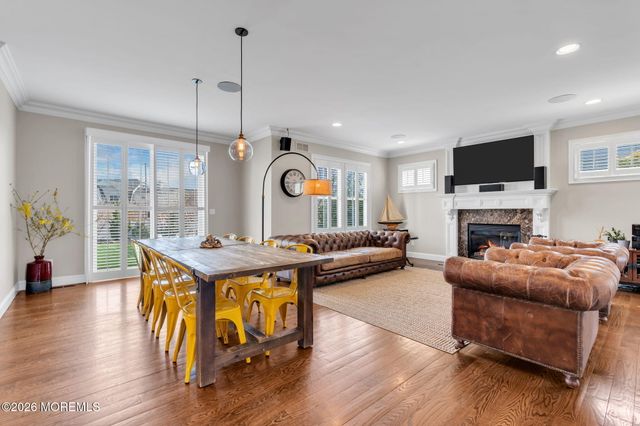 5 Riverdale Avenue, Monmouth Beach, NJ 07750