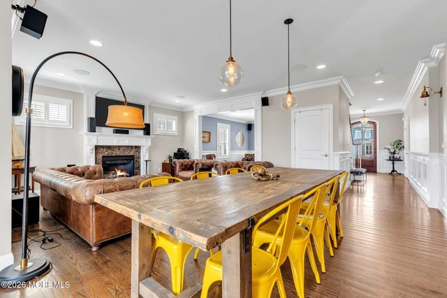 5 Riverdale Avenue, Monmouth Beach, NJ 07750